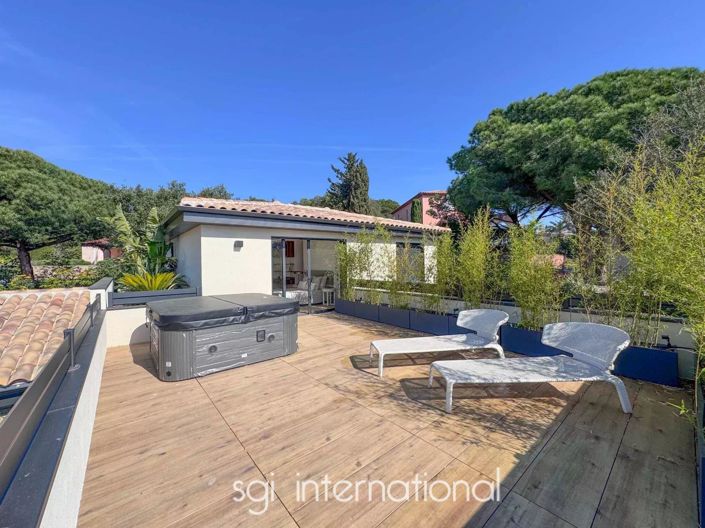 Image No.4-4 Bed House for sale