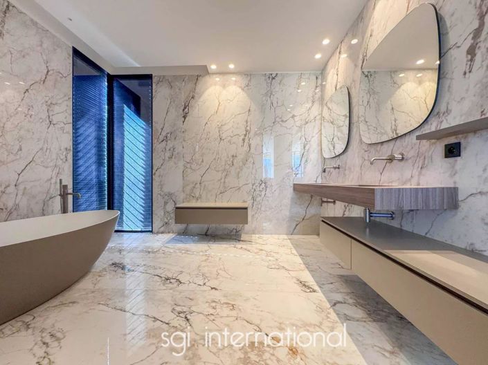 Image No.7-5 Bed House for sale