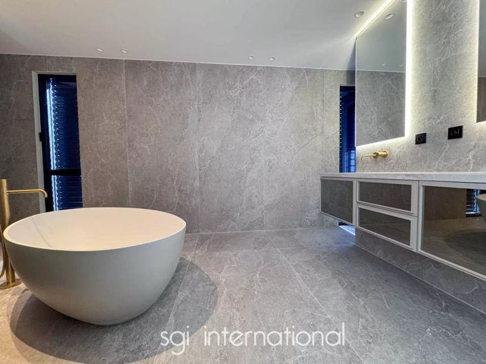 Image No.9-5 Bed House for sale