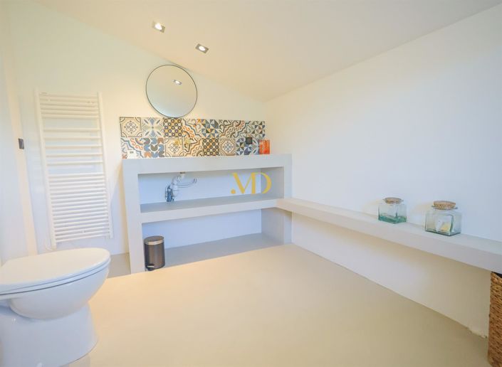 Image No.33-3 Bed House for sale