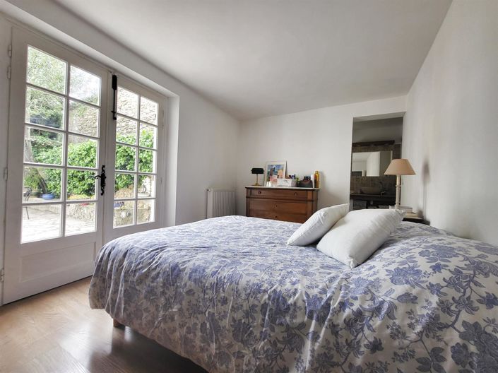 Image No.13-3 Bed House for sale