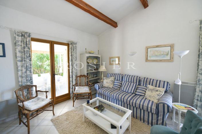 Image No.4-5 Bed House for sale