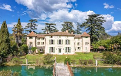 1 - Brignoles, House