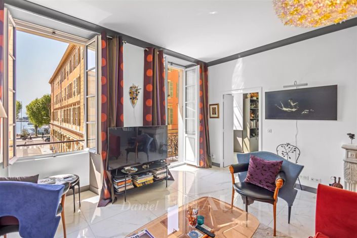 Image No.1-3 Bed Apartment for sale