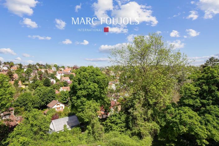 Image No.14-3 Bed Apartment for sale