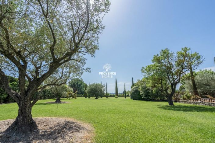 Image No.11-Maison de 6 chambres à vendre à L'Isle-sur-la-Sorgue