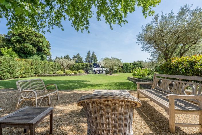 Image No.12-Maison de 6 chambres à vendre à L'Isle-sur-la-Sorgue