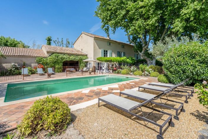 Image No.2-Maison de 6 chambres à vendre à L'Isle-sur-la-Sorgue