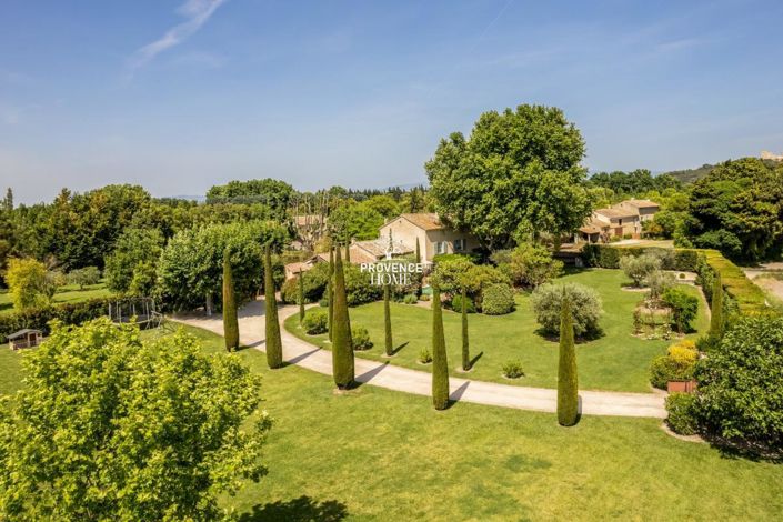 Image No.6-Maison de 6 chambres à vendre à L'Isle-sur-la-Sorgue