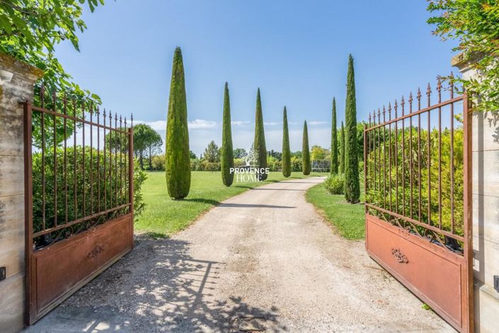 Image No.7-Maison de 6 chambres à vendre à L'Isle-sur-la-Sorgue