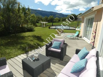 1 - Laragne-Montéglin, Maison