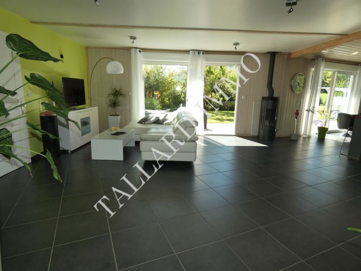 Image No.2-3 Bed House for sale