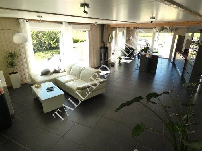 Image No.23-3 Bed House for sale