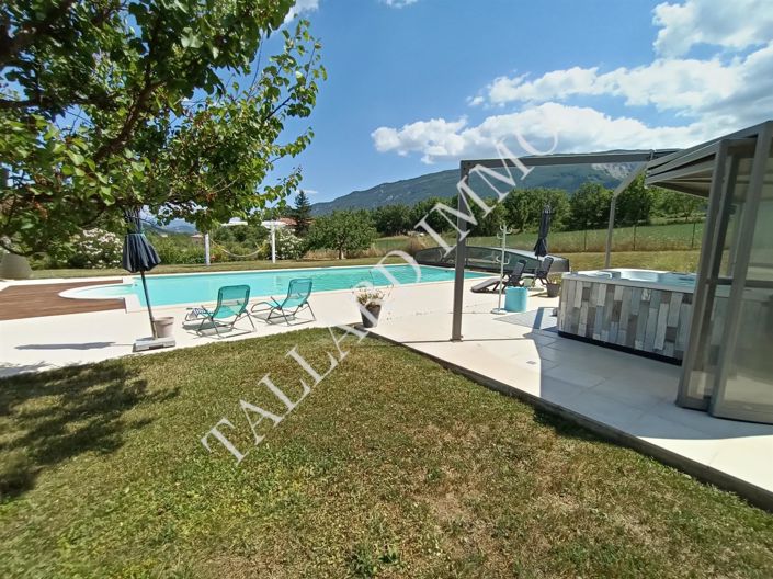 Image No.27-3 Bed House for sale