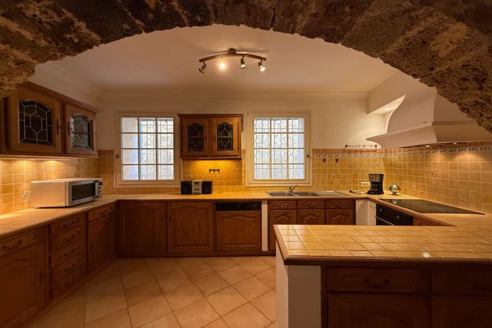 Image No.17-2 Bed House for sale