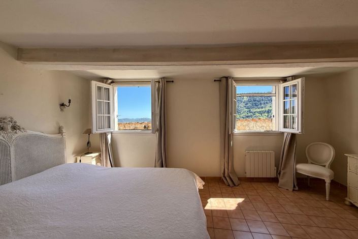 Image No.5-2 Bed House for sale