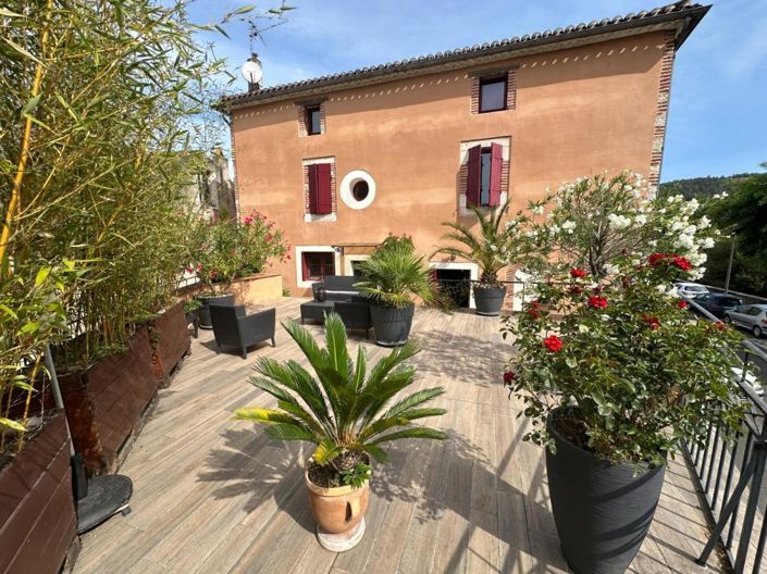Image No.1-3 Bed House for sale
