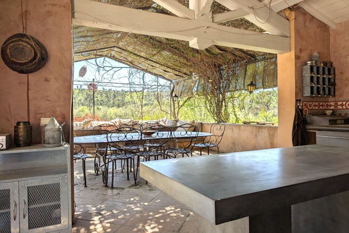 Image No.10-5 Bed House for sale