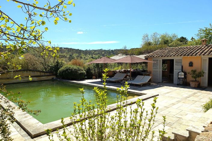 Image No.6-5 Bed House for sale