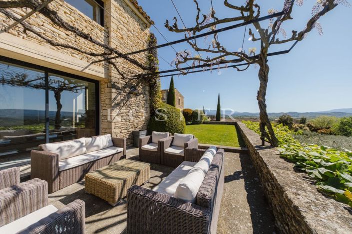 Image No.4-5 Bed House for sale