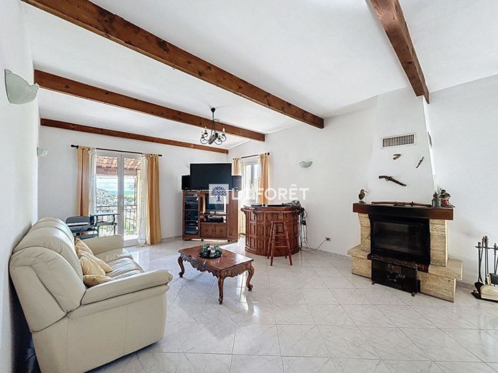 Image No.14-4 Bed Property for sale