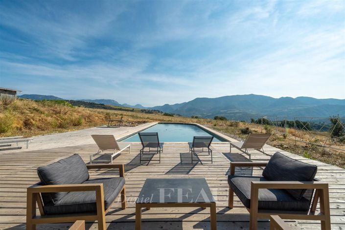 Image No.5-3 Bed House for sale