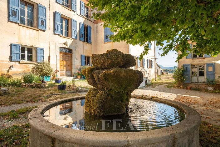 Image No.6-3 Bed House for sale