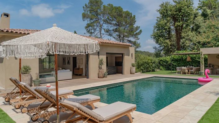 Image No.1-4 Bed House for sale