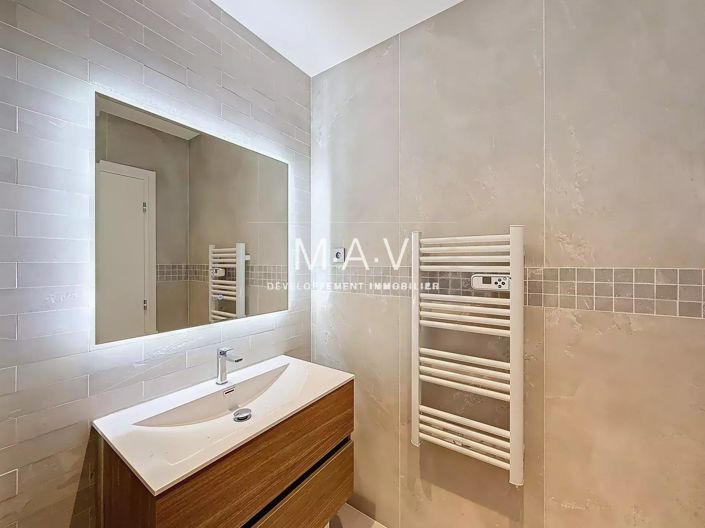 Image No.5-Apartment for sale