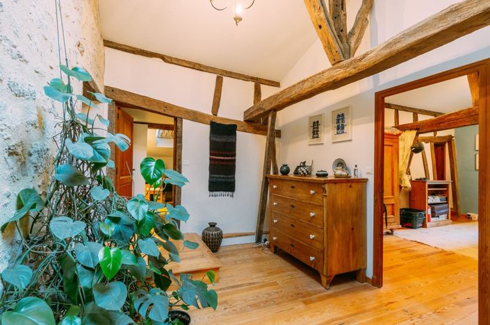 Image No.11-5 Bed House for sale