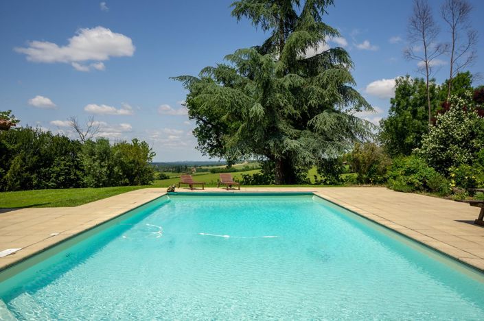 Image No.3-5 Bed House for sale