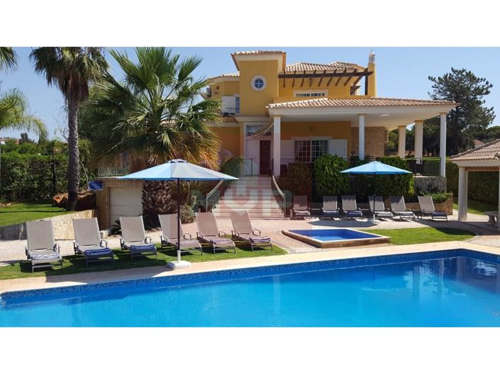 Image No.1-6 Bed House for sale