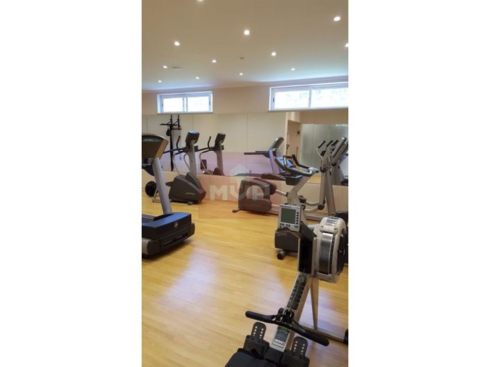 Image No.23-8 Bed House for sale