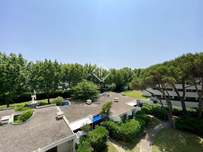 Image No.23-3 Bed Apartment for sale