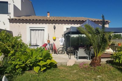 Maison de 3 chambres à vendre à Uzès