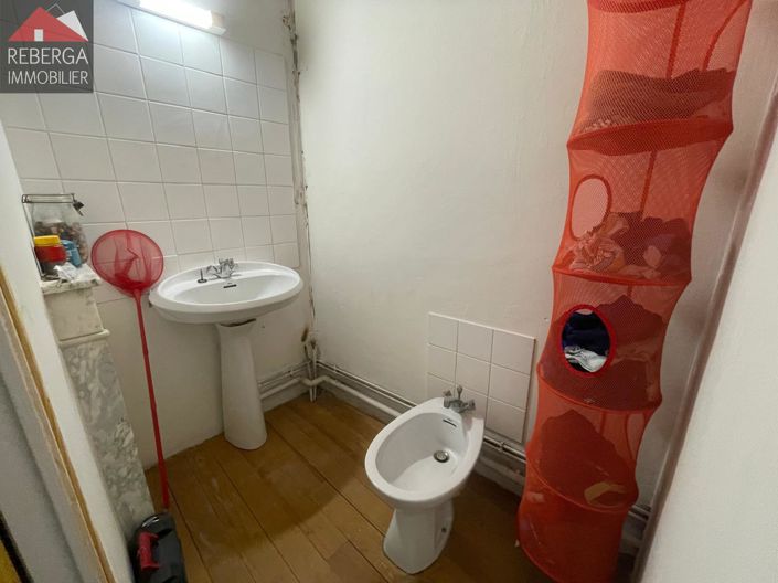 Image No.11-7 Bed House for sale