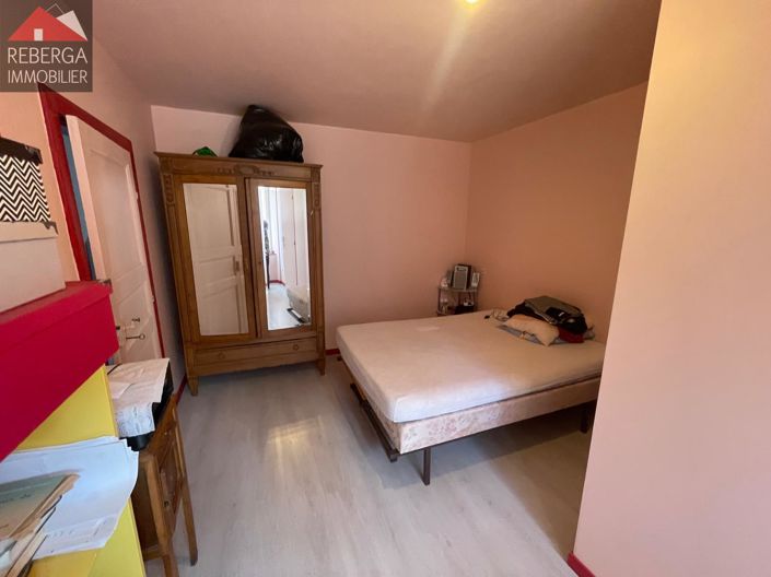 Image No.12-7 Bed House for sale