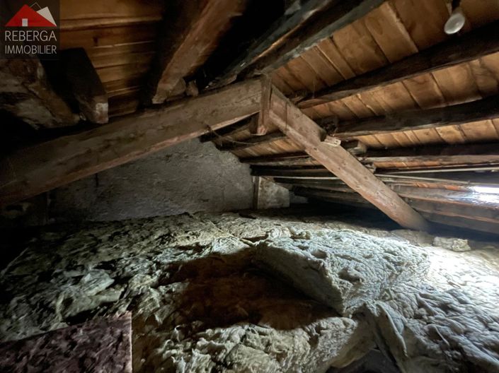 Image No.28-7 Bed House for sale