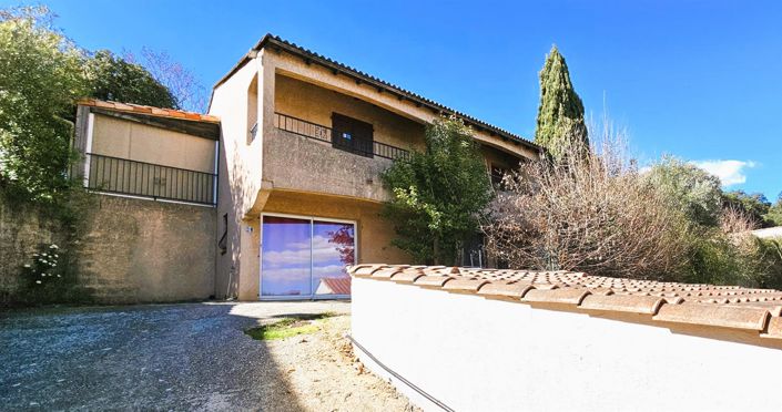 Image No.1-6 Bed House for sale
