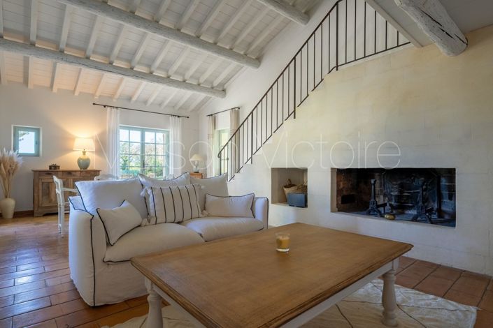 Image No.13-4 Bed House for sale