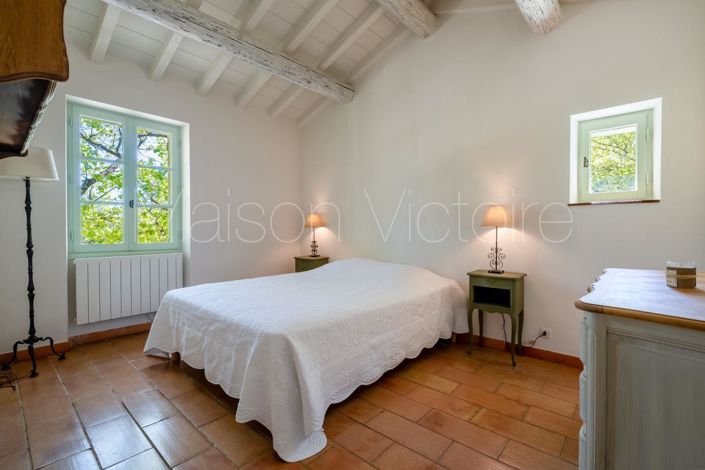 Image No.15-4 Bed House for sale