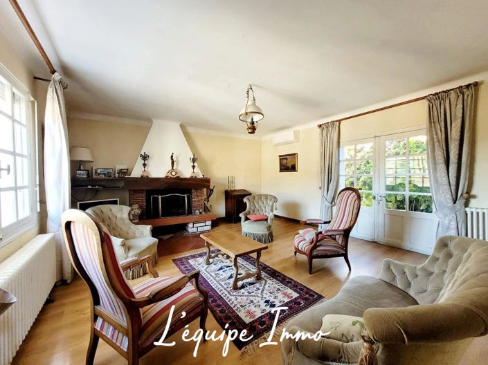 Image No.3-4 Bed House for sale