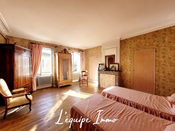 Image No.8-4 Bed House for sale