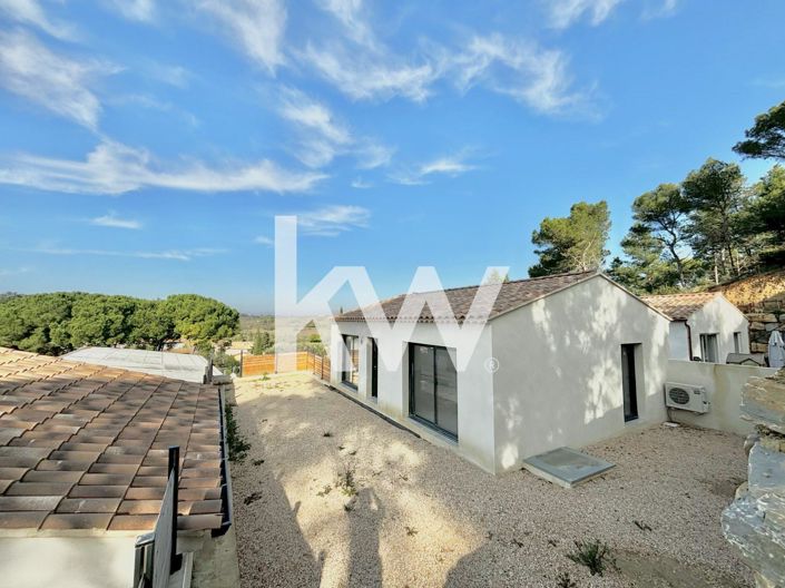 Image No.1-3 Bed House for sale