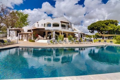 1 - Loule, House