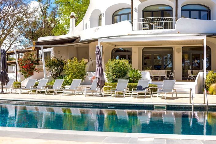 Image No.55-8 Bed House for sale