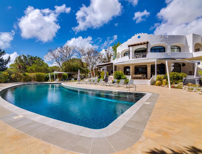 Image No.57-8 Bed House for sale