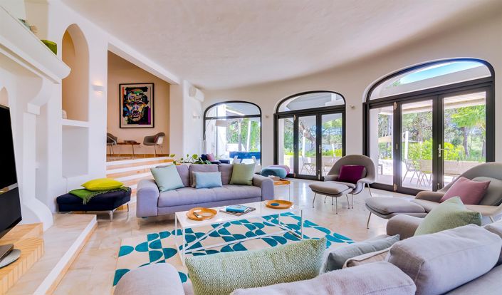 Image No.59-8 Bed House for sale