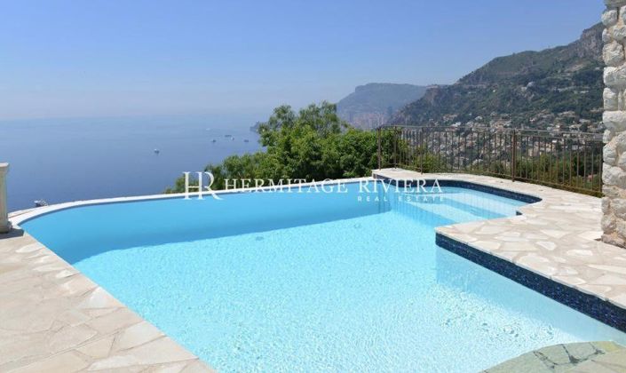 Image No.1-6 Bed House for sale
