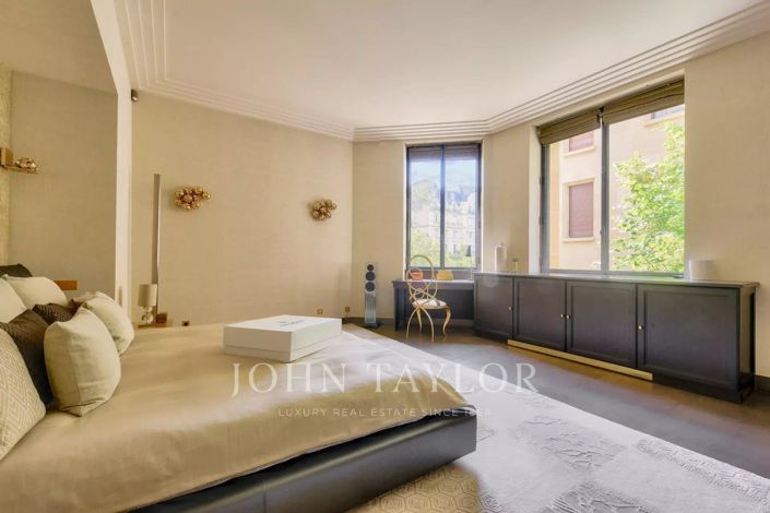 Image No.18-4 Bed Apartment for sale